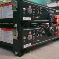 Літієвий акумулятор PYLONTECH US2000C (2,4 кВт*год / 48 В)