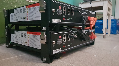 Літієвий акумулятор PYLONTECH US2000C (2,4 кВт*год / 48 В)